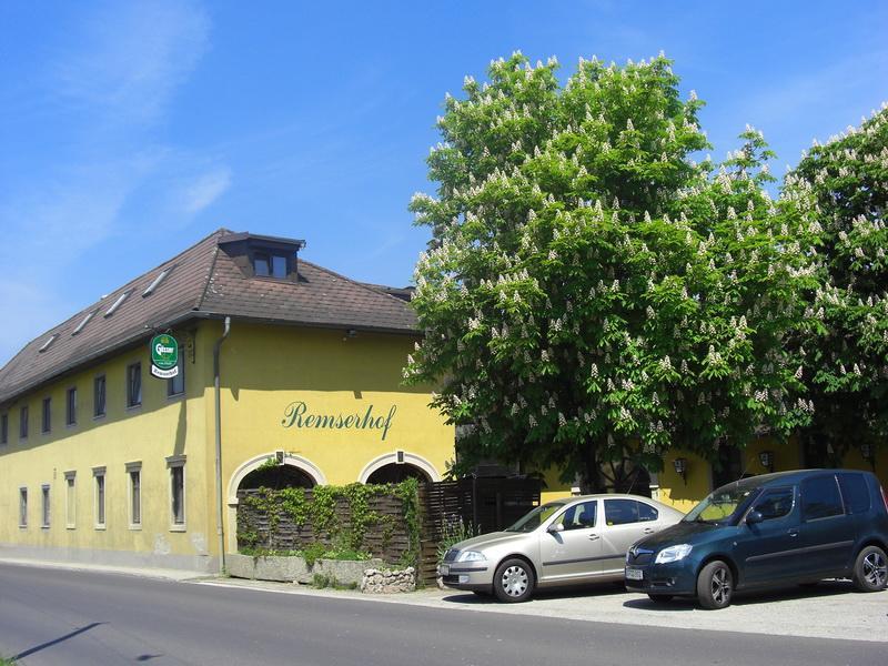 Remserhof Sankt Valentin Extérieur photo