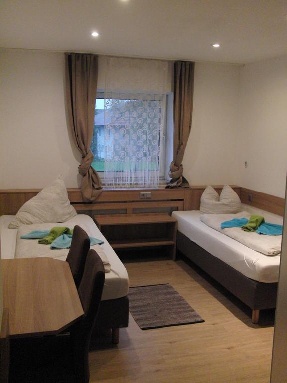 Remserhof Sankt Valentin Extérieur photo